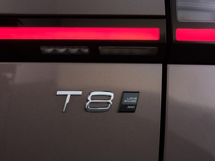 The New Volvo XC60 Studio Long Range Badge 700x525