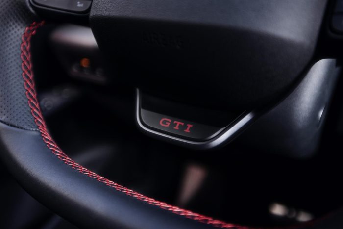 Volkswagen ID.3 GTI, elettrica, sportiva e speciale. 326 cavalli a trazione posteriore 3 Volkswagen ID.3 GTI 7 700x467
