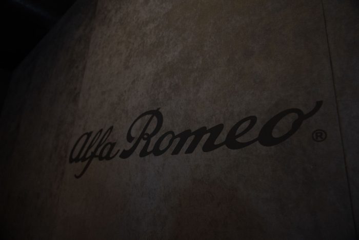 Alcantara a Mondial, lusso, grip e sartorialità italiana 4 Alcantara Bottega Alfa Romeo 6 700x467
