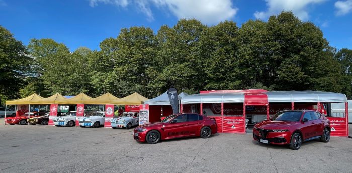 Alfa Romeo a Monza e Misano formidabile celebrazione del mito del motorsport storico 1 700x345