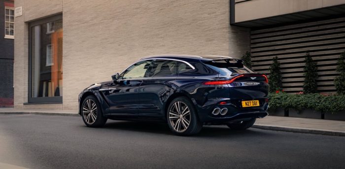 Aston Martin DBX GT 10 e1790832056400 700x344