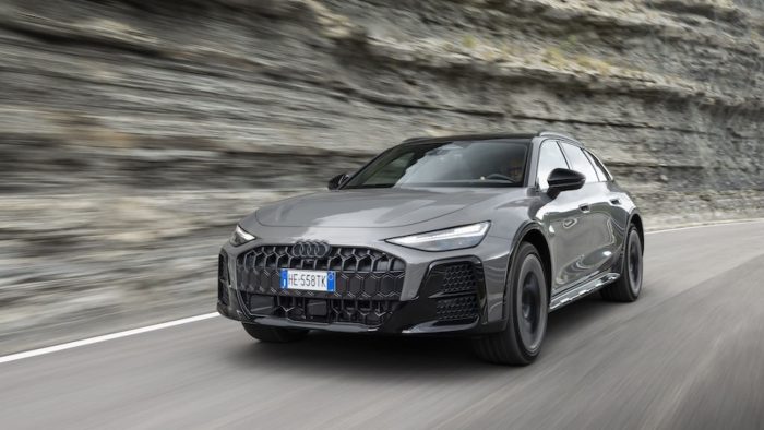 Audi A6 Allroad, prova della wagon formidabile su tutti i terreni 5 Audi A6 Allroad 2 700x394