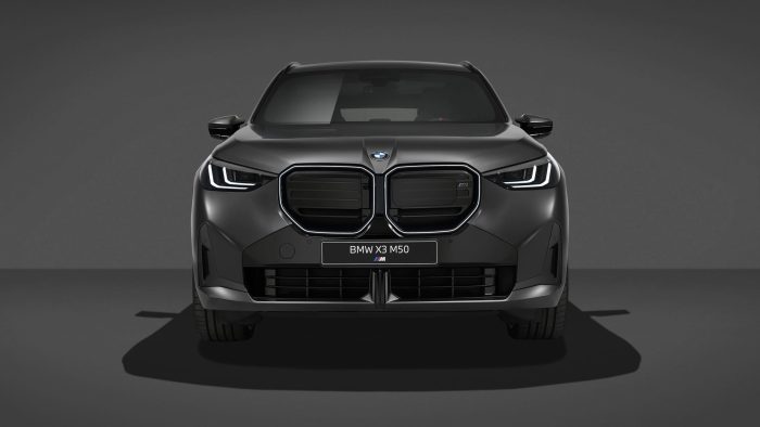 BMW X3 M50 xDrive 20 700x394