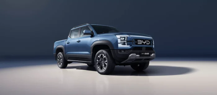 BYD, l'offensiva tecnologica sbarca al Mondial de l'Auto 2026 5 BYD SHARK 700x307