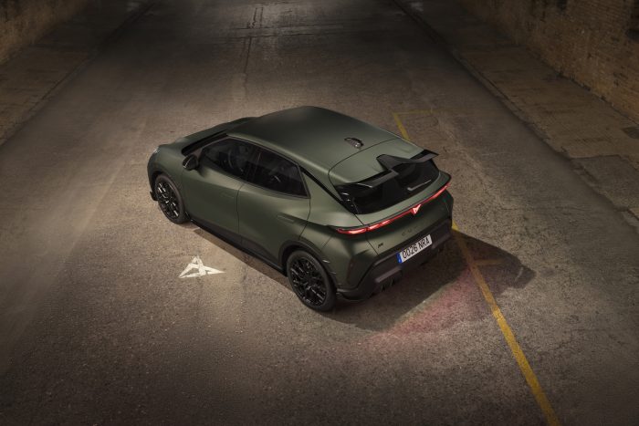 Cupra Raval Custom by ABT, esclusiva e supersportiva celebra la carica delle 50.000 2 CUPRA Raval Custom by ABT 3 700x467