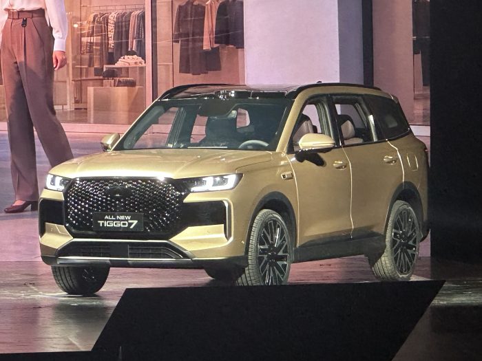 Chery Tiggo X7 e Tiggo 7, i nuovi SUV debuttano a Wuhu 3 Chery Tiggo X7 e Tiggo 7 i nuovi SUV debuttano a Wuhu 3 700x525