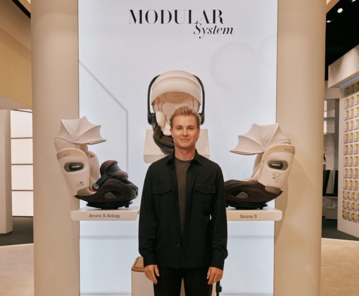 Sicurezza bambini, Cybex lancia la gamma Platinum S-Line e la partnership con Nico Rosberg 8 Cybex 3 e1792402117191 700x578