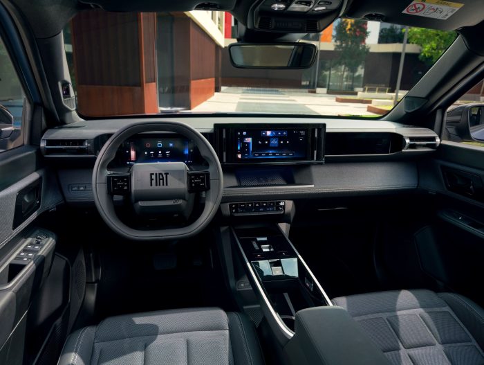 Fiat Grizzly, gli interni del nuovo crossover meglio per famiglie. Prezzo da 20.000 euro 2 Fiat Grizzly 2027