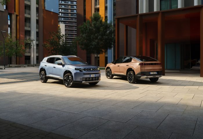 Fiat Grizzly, gli interni del nuovo crossover meglio per famiglie. Prezzo da 20.000 euro 4 Fiat Grizzly 2027 6 700x478