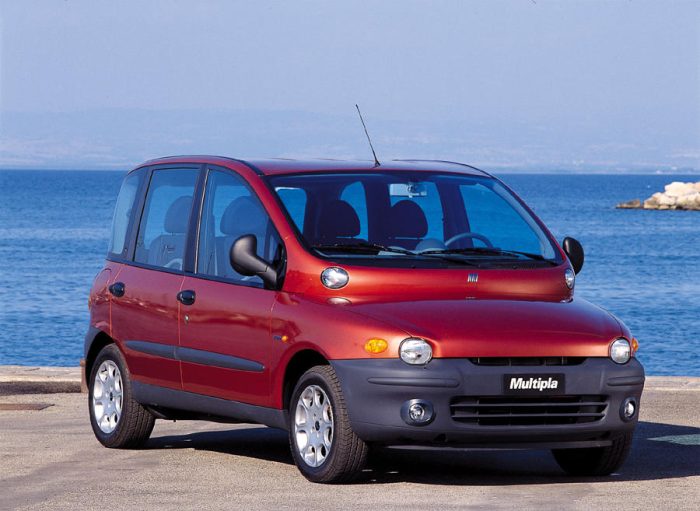 Fiat Multiplay, il ritorno della Multipla in chiave moderna 5 Fiat Multipla 1998 700x511