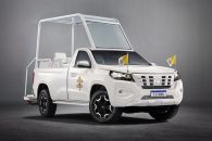 Fiat-Titano-ecco-la-nuova-papamobile-per-Leone-XIV-in-Uruguay-1-195x130.jpeg