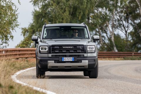 GWM H7, il nuovo SUV arriva in Italia: 435 CV e prezzi da 37.000 euro 22 GWM H7, il nuovo SUV arriva in Italia - 34