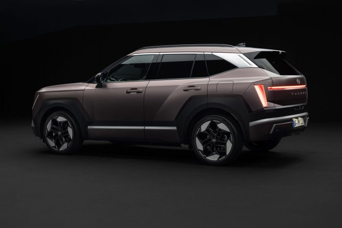Hyundai Tucson 2027 5 700x467