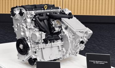 La-strategia-di-Toyota-per-i-nuovi-motori-ibridi-modulari-2-370x220.jpeg
