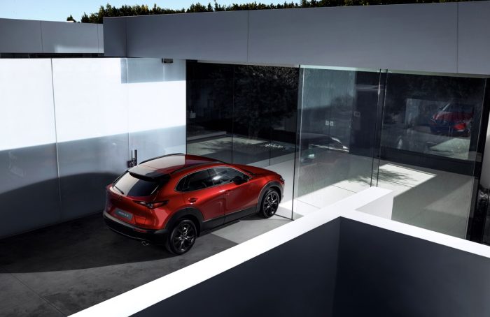 Mazda CX-30 2027, nuovi allestimenti, tecnologia e prezzi 2 Mazda CX 30 2027 7 700x454