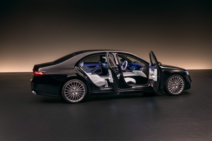 Mercedes Classe S 700x467