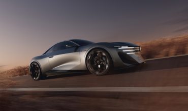 Peugeot-RCZ-Vision-manifesto-tecnologico-e-prestazionale-3-370x220.jpeg