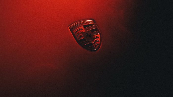 Porsche Mission S 4 700x394