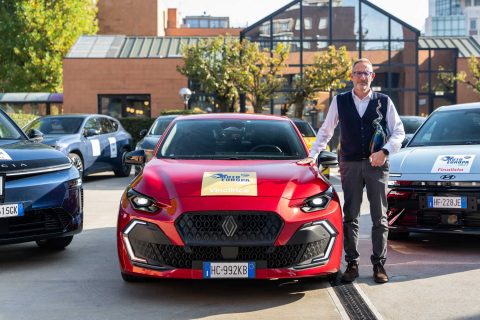 Renault Clio è Auto Europa 2027: la regina delle compatte conquista il premio 31 Premio Auto Europa 2027