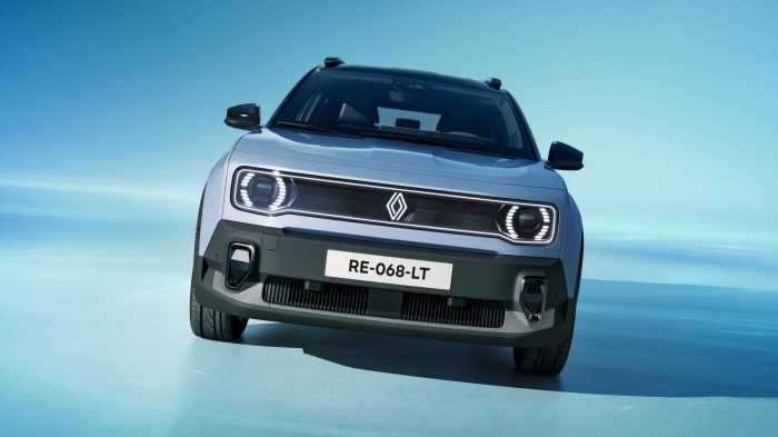 Renault 4 E-Tech Jogging e le altre novità per la elettrica francese 4 Renault 4 E Tech Jogging 24 700x393