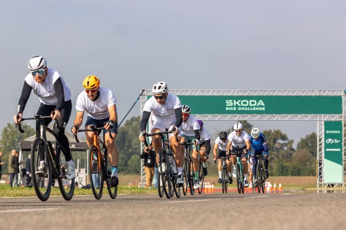 Skoda e ciclisti, nasce Stessa Strada: più sicurezza per tutti 3 Skoda e ciclisti nasce Stessa Strada piu sicurezza per tutti 7 700x466