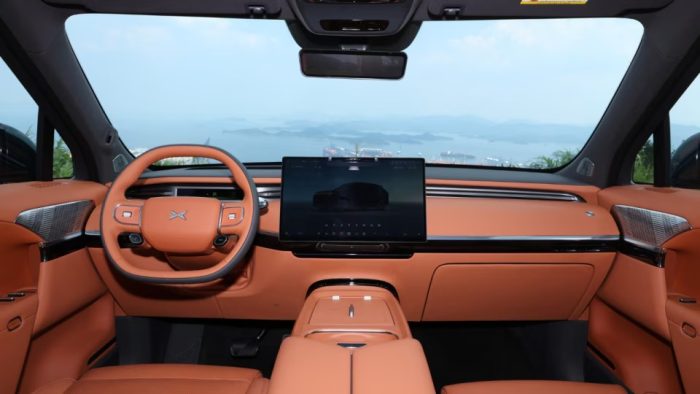 XPENG G9L, ammiraglia di lusso, con tecnologia di bordo definita dall'intelligenza artificiale 4 XPENG G9L 700x394
