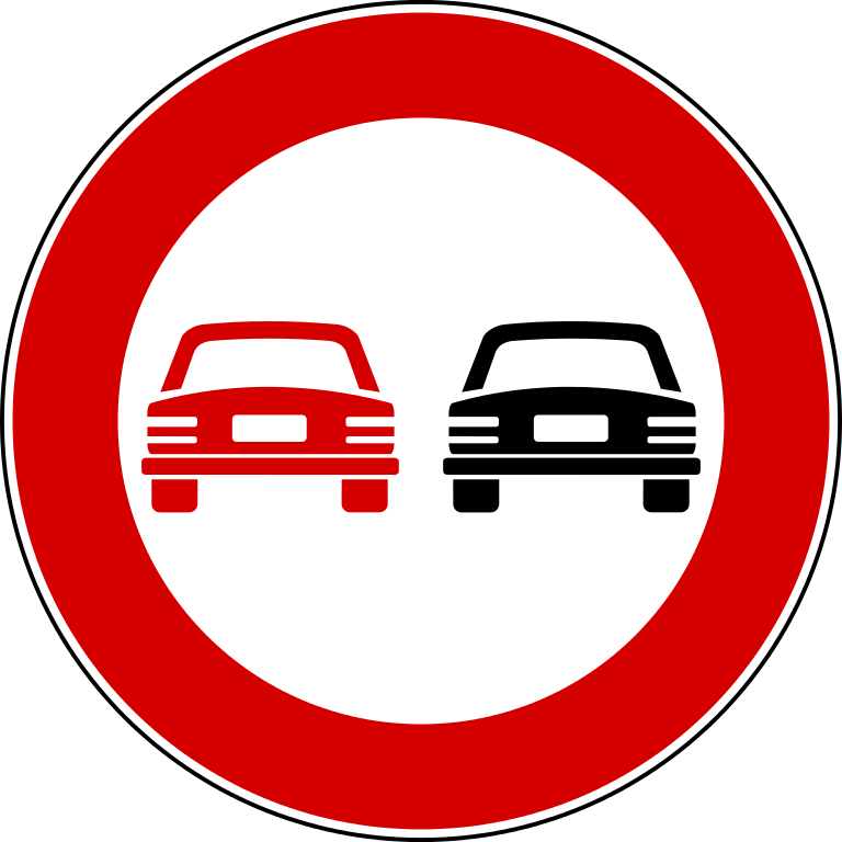 Italian_traffic_signs_-_divieto_di_sorpasso.svg