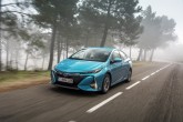Toyota Prius Plug-in Hybrid, 100 km con 1 litro, 50 km elettrica